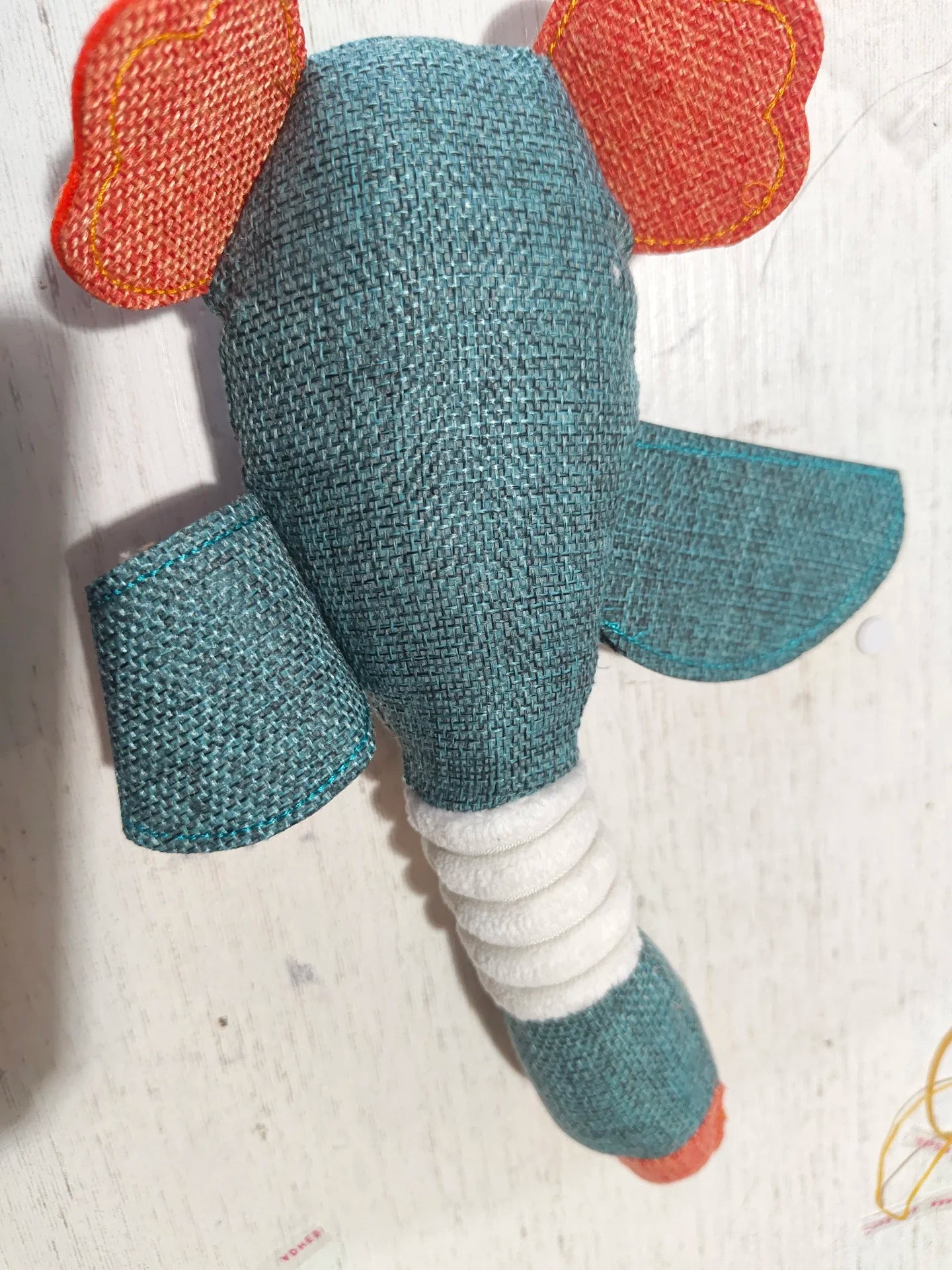 Tricolor Goose Plush Toy - Bite Resistant for Pets