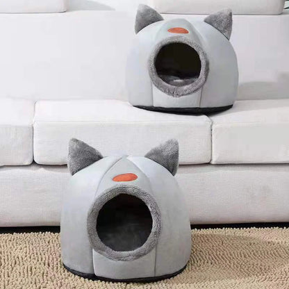 Winter Cat Bed & Small Dog House - Cozy Pet Cave