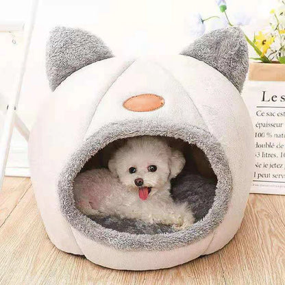 Winter Cat Bed & Small Dog House - Cozy Pet Cave